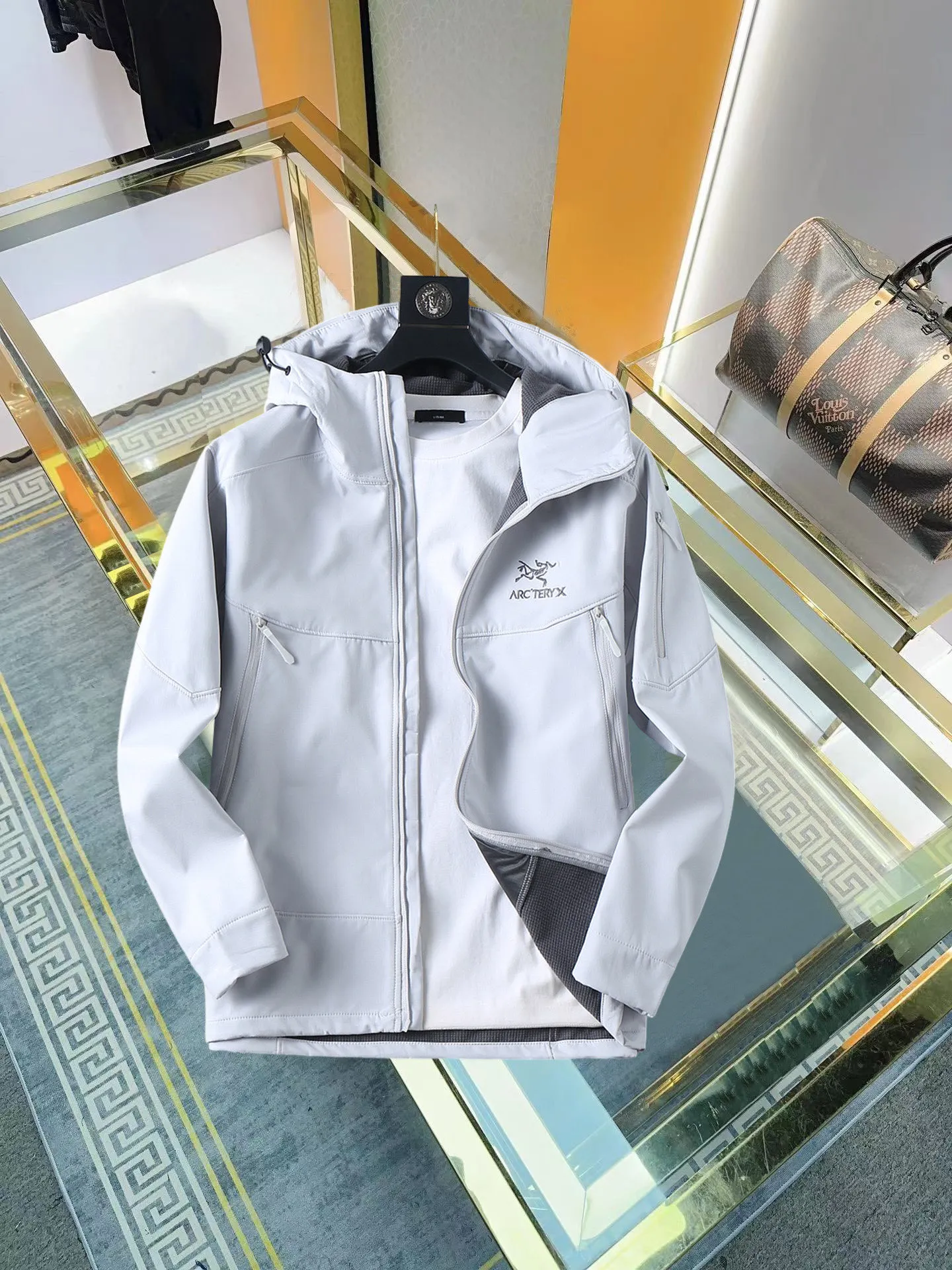 Same Style， ， 2026 New Arrival ，Original Premium Breathable ， ， ， Quality。 ， Sizes：M～3XL